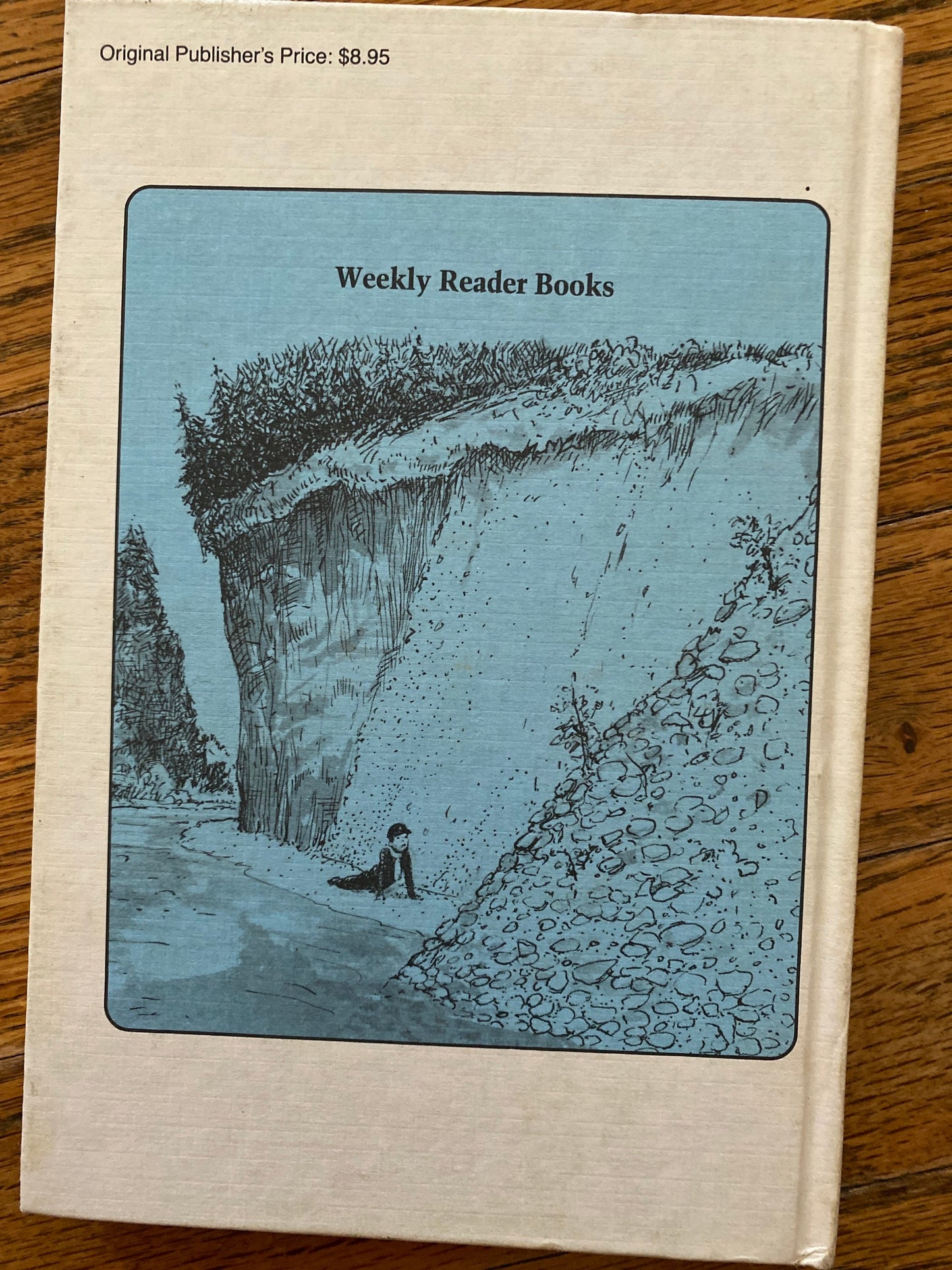 Vintage Weekly Reader Book ~ Cave-In at Mason’s Mine (HC) (1980)