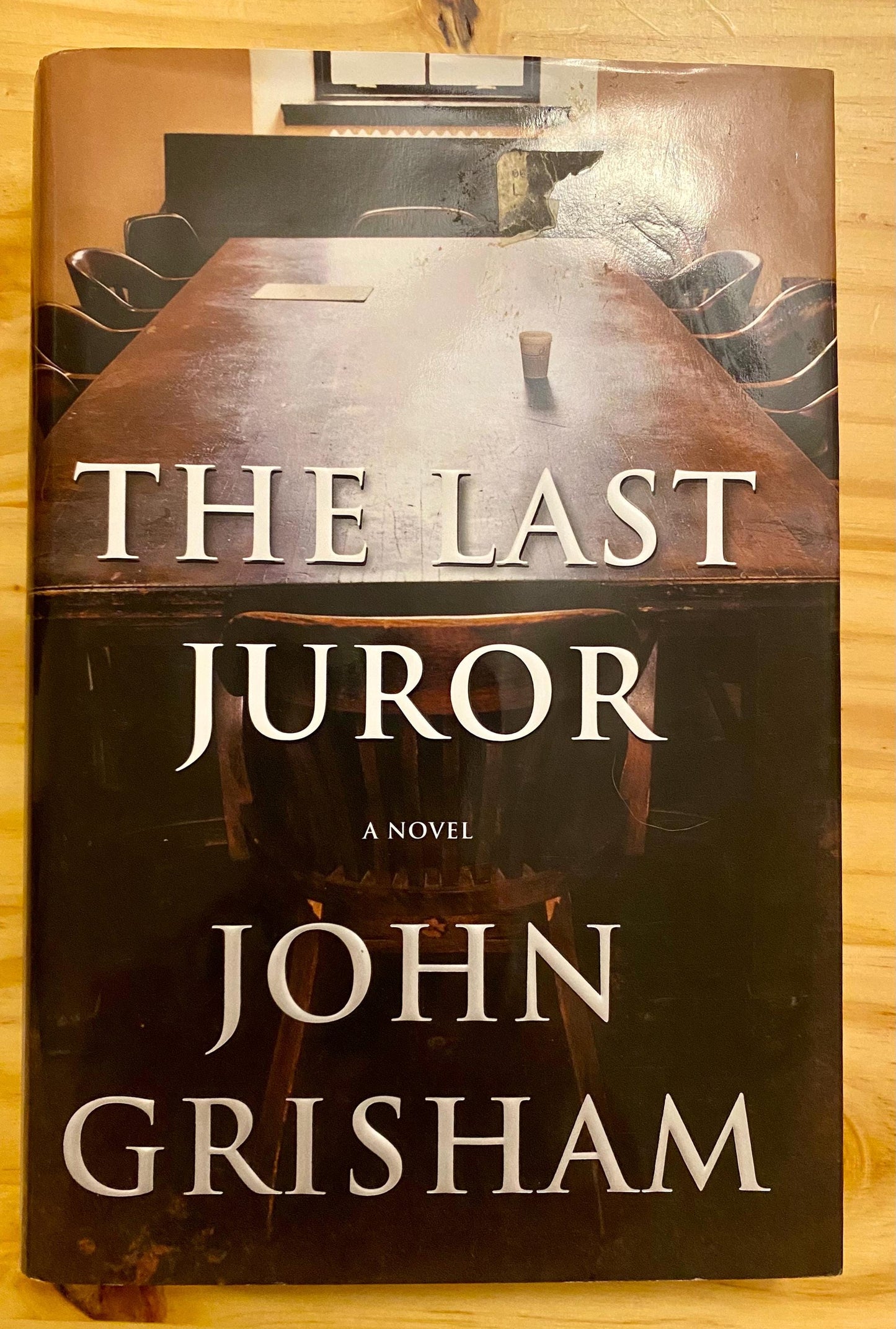The Last Juror     By:  John Grisham FIRST EDITION (HCDJ, 2004)