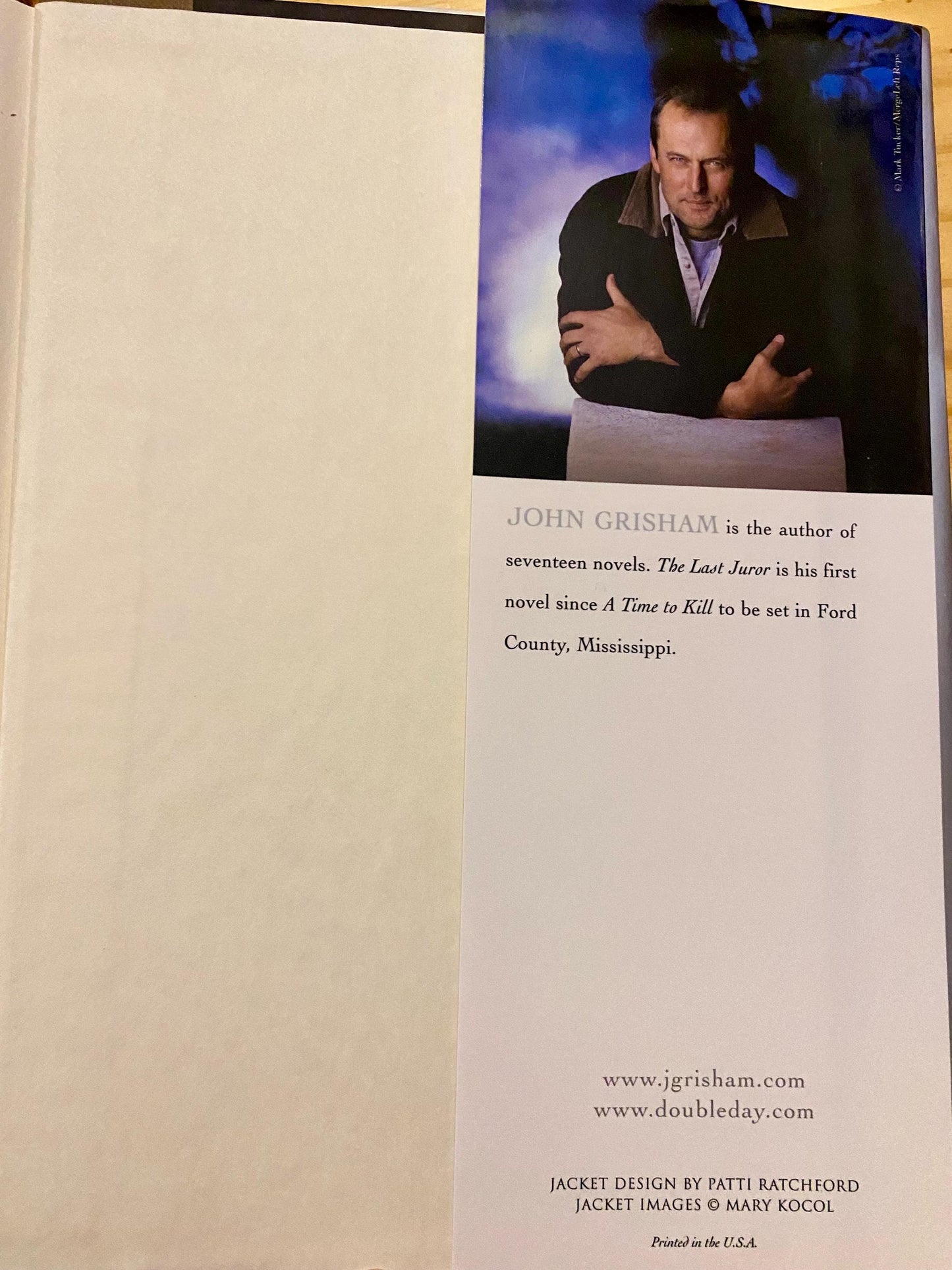 The Last Juror     By:  John Grisham FIRST EDITION (HCDJ, 2004)